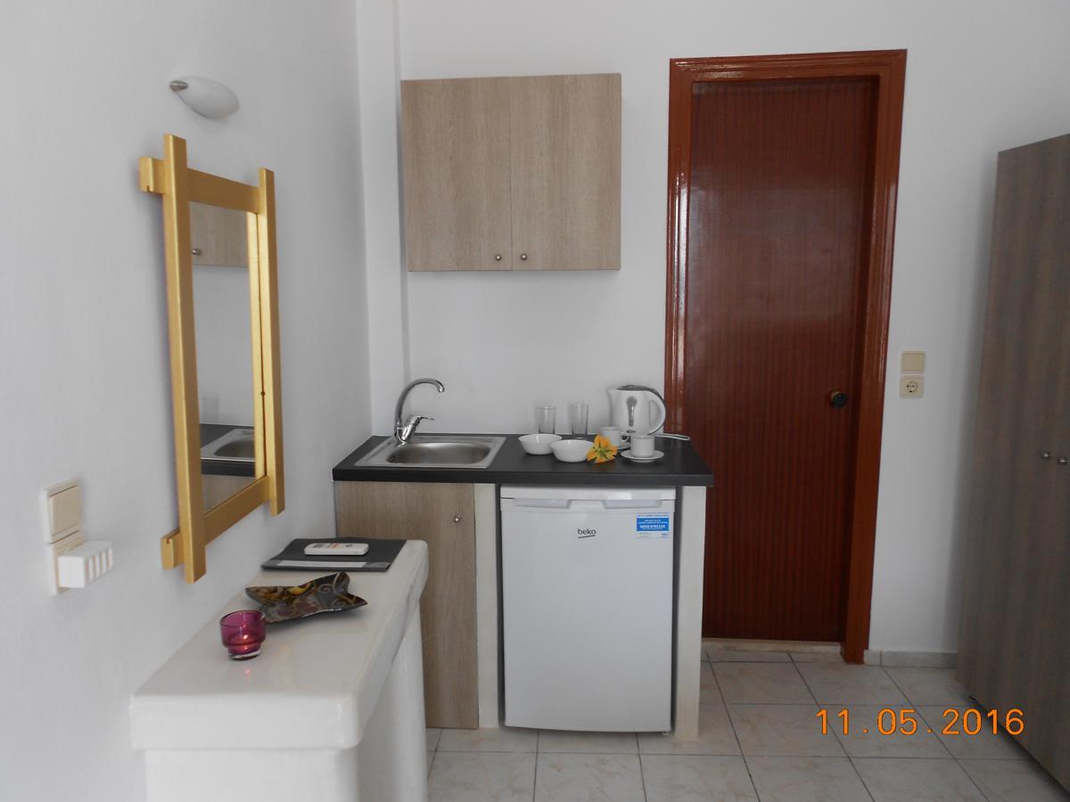 Rooms To Let Rena Monolithos Exterior foto