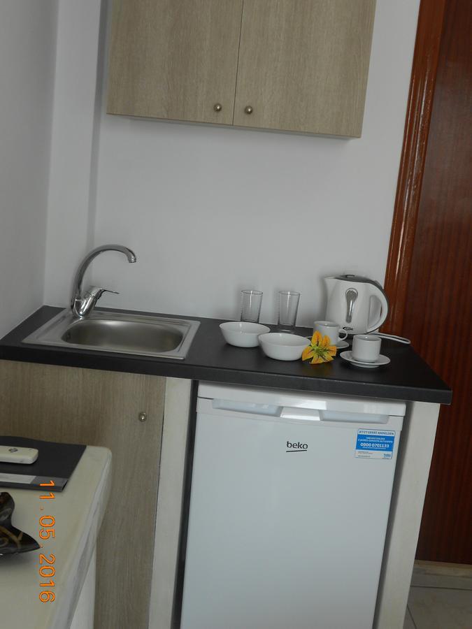 Rooms To Let Rena Monolithos Exterior foto