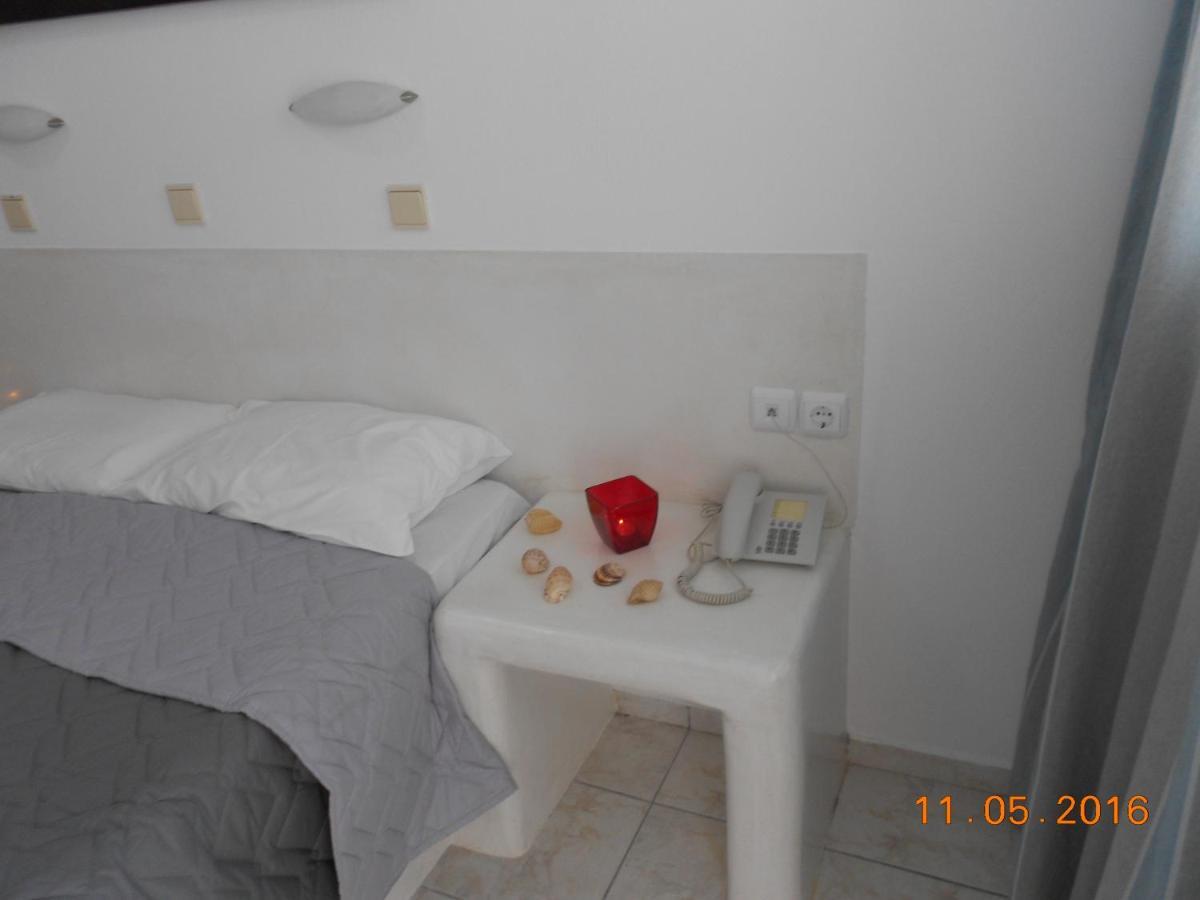Rooms To Let Rena Monolithos Exterior foto